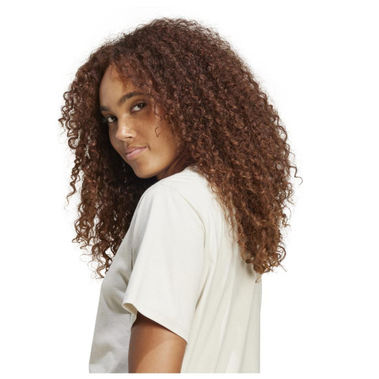 Adidas Γυναικεία κοντομάνικη μπλούζα Essentials Small Logo Cotton Tee